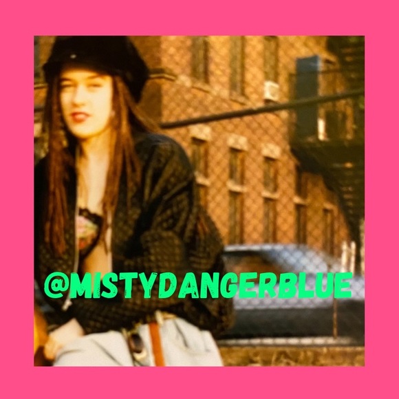 MEET THE POSHER - Picture 13 of 16